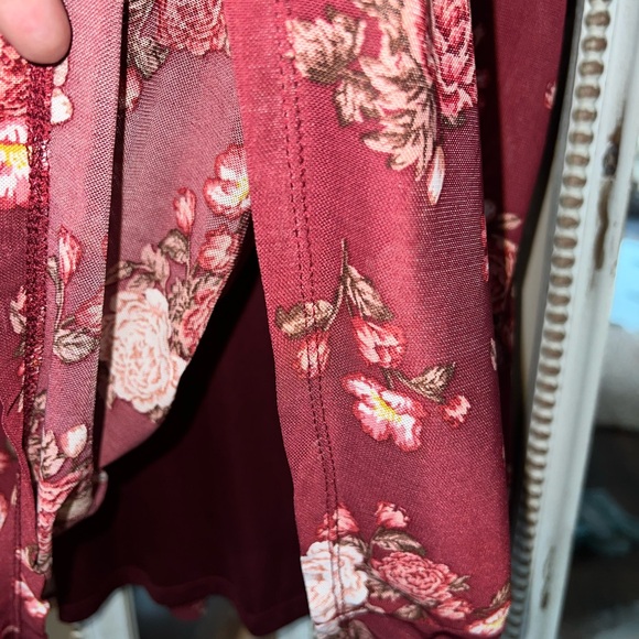 Torrid High-neck sleeveless blouse sz 3 or 22/24 - Picture 2 of 5